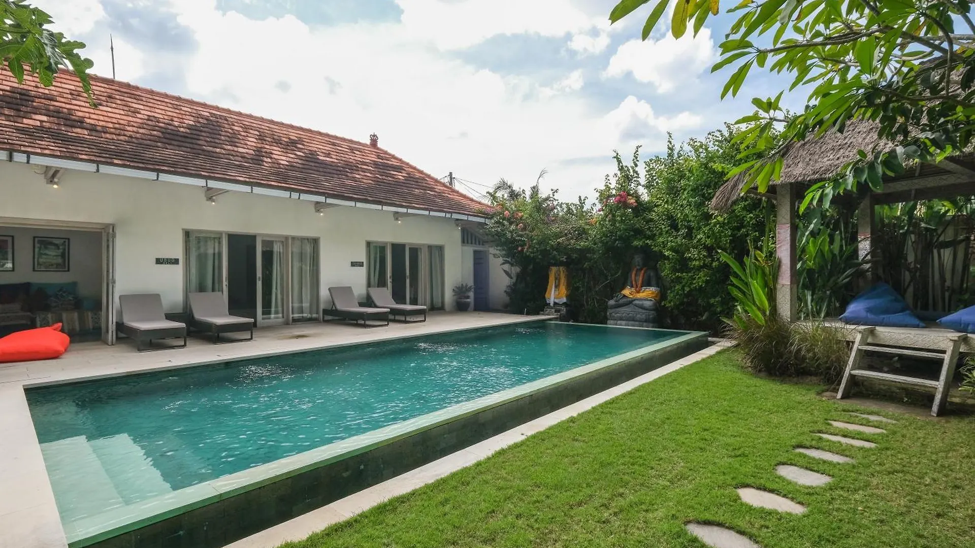 Secret Oasis Villa Bingin Uluwatu  Uluwatu (Bali)
